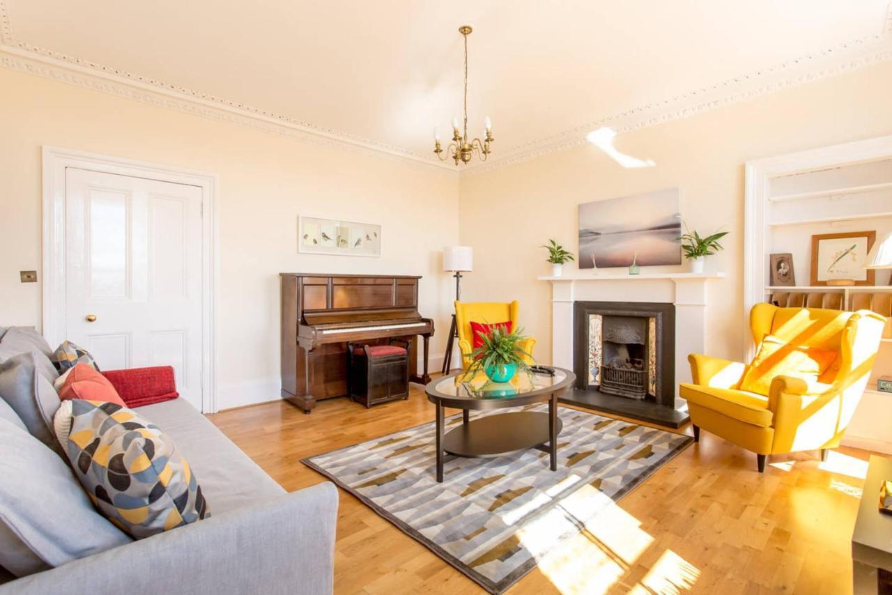 Apartament Altido Retro Castle Retreat 2Bed Edynburg Zewnętrze zdjęcie